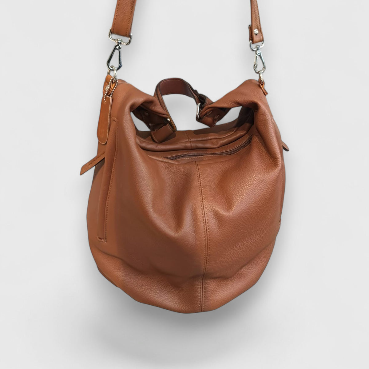 Pelletteria Pelle Nuda Milano, Vera pelle italiana, Negozio borse donna, Sacca Croce marrone