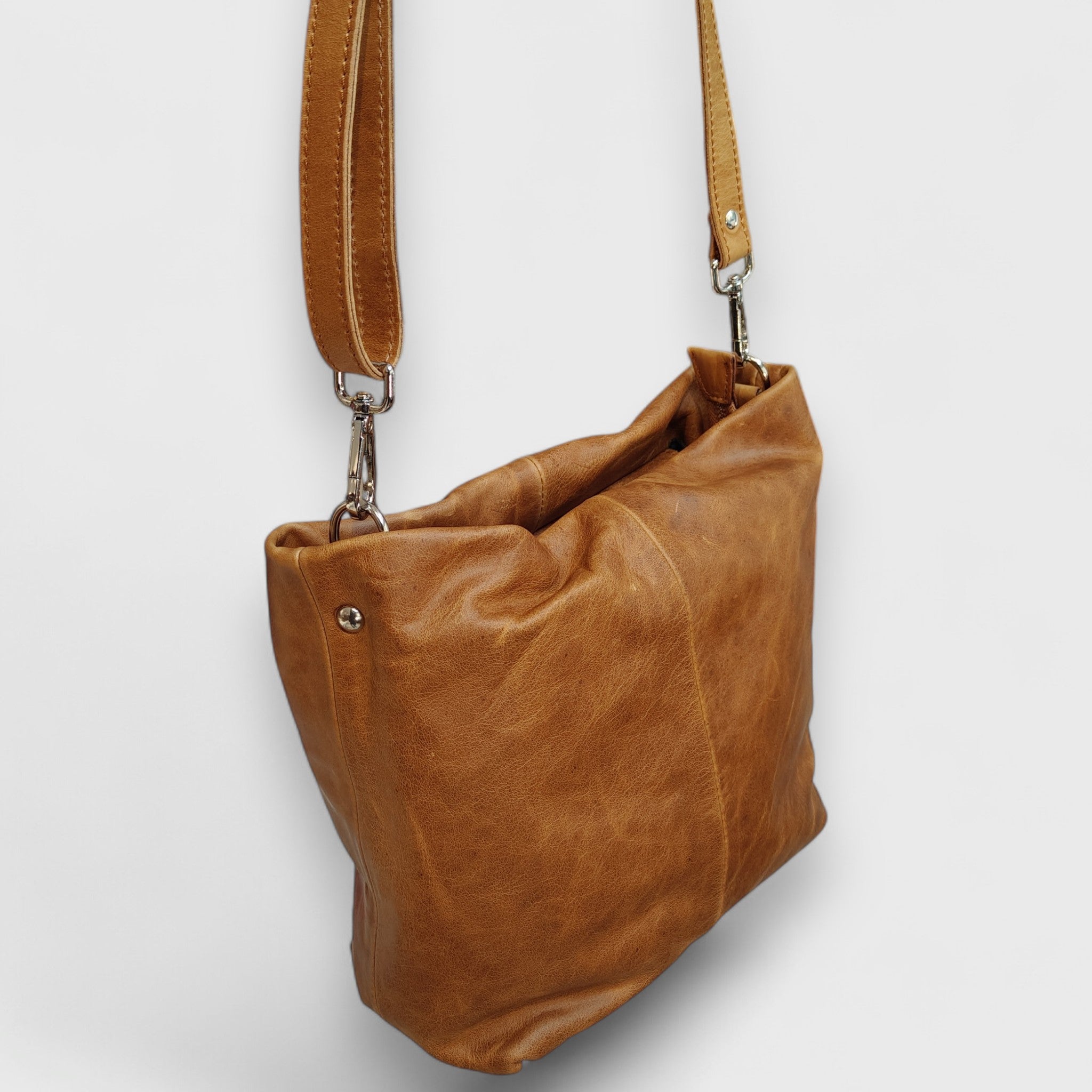 Pelletteria Pelle Nuda Milano, Artigianato italiano, Vera pelle, Borse donna, Sara marrone
