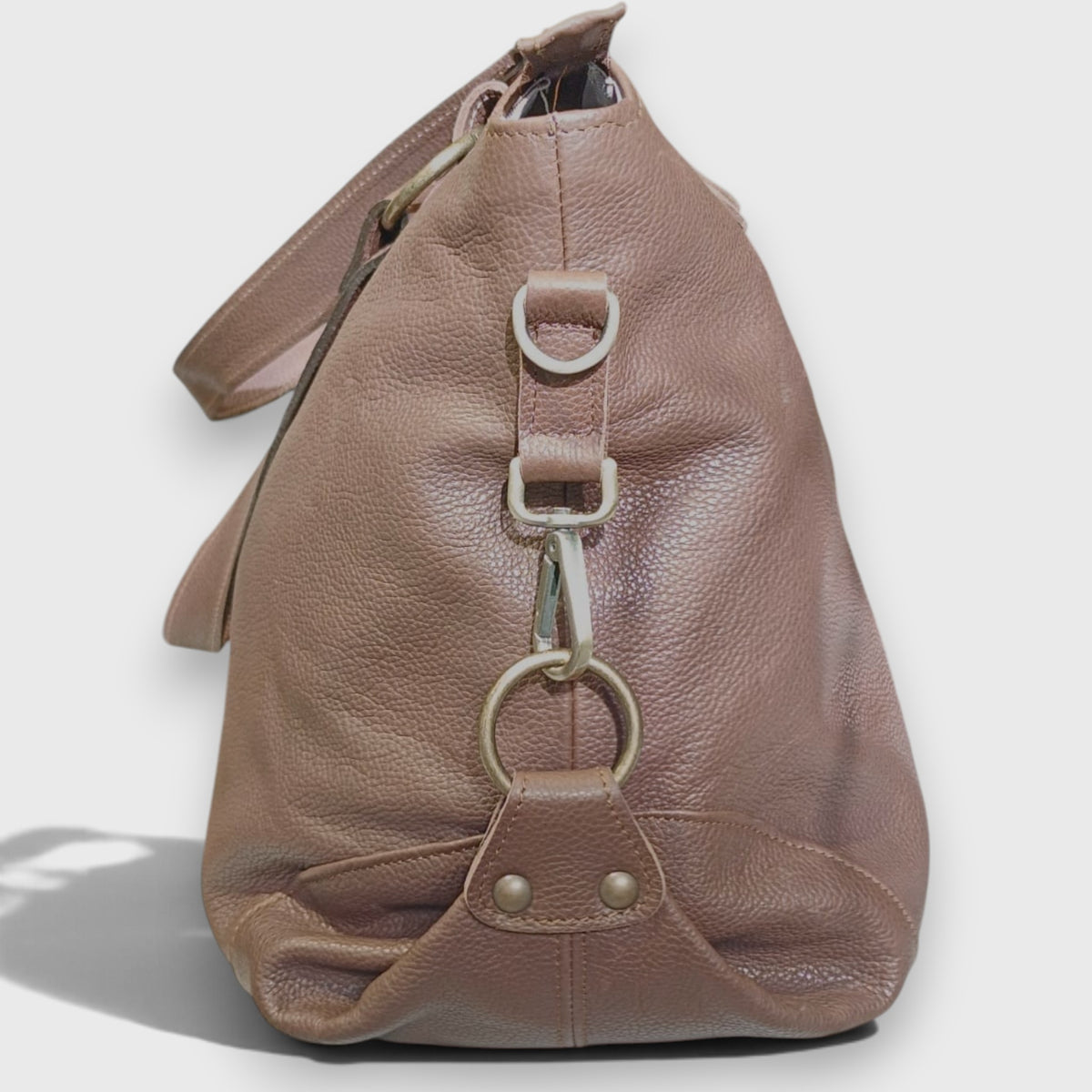 Pelletteria Pelle Nuda Milano, vera pelle italiana, Negozio borse donna, Torino marrone