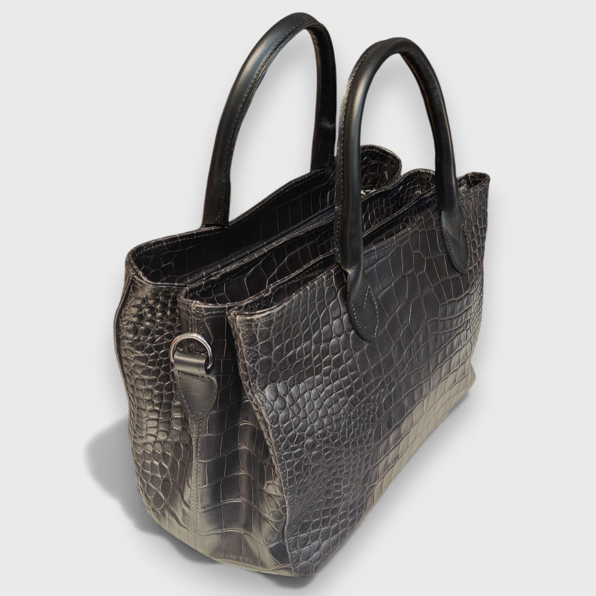 Pelletteria Pelle Nuda Milano, Artigianato Italiano, Vera pelle, Negozio borse donna, Tre zip nero cocco