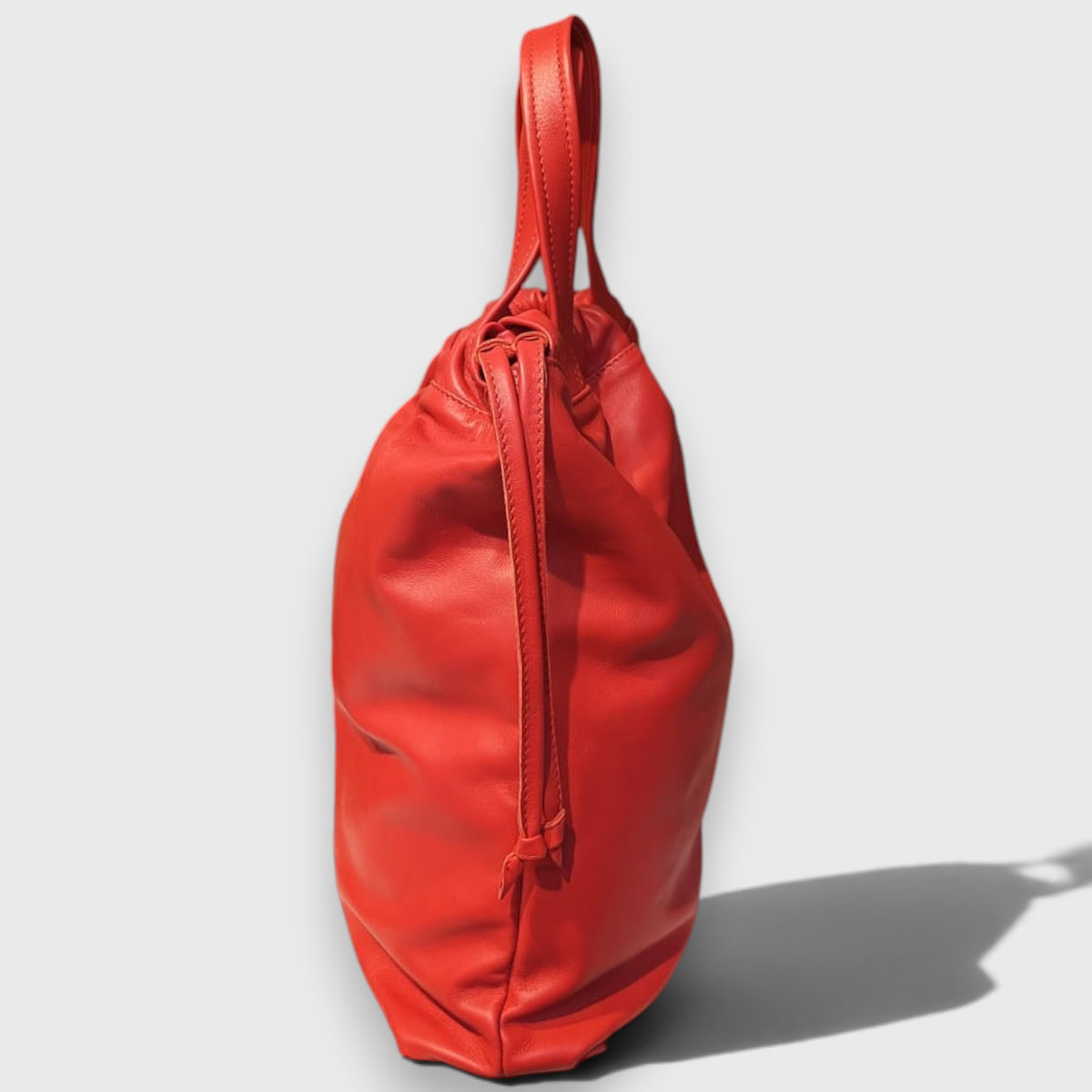Pelletteria Pelle Nuda Milano, Vera pelle Italiana, Negozio borse donna, Venere rosso