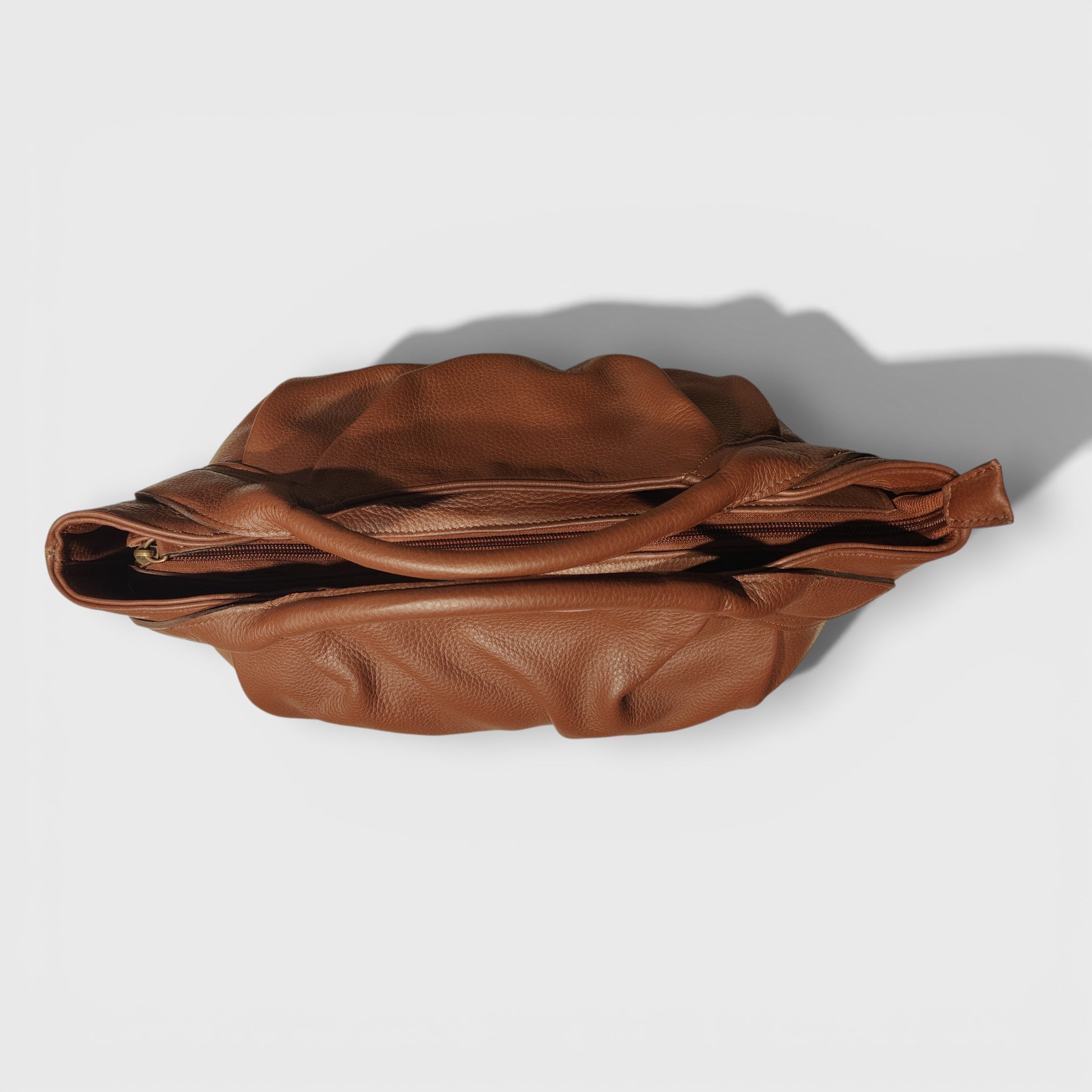 Pelletteria Pelle Nuda Milano, Artigianato Italiano, Vera pelle, Negozio borse donna, Veronica marrone