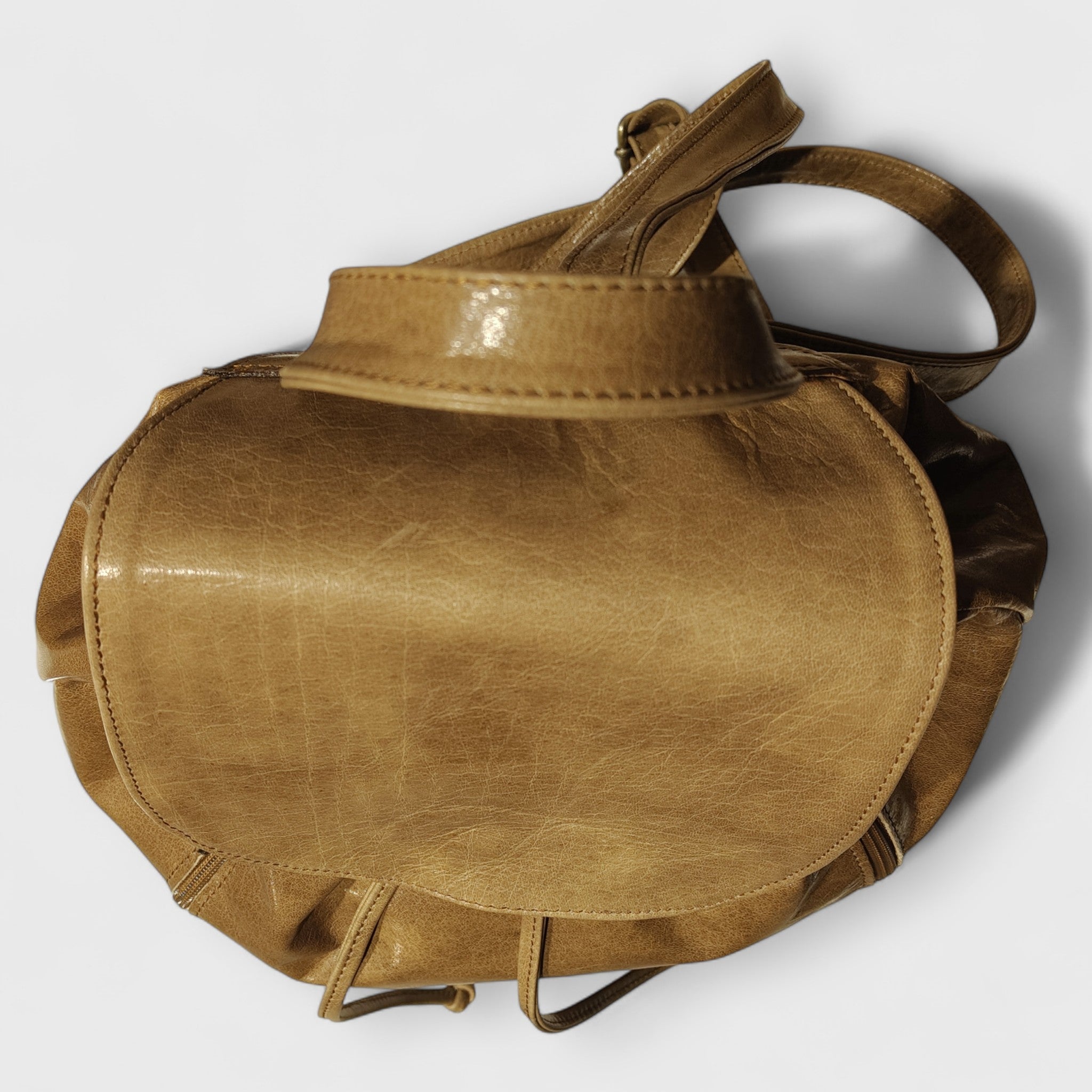 Pelletteria Pelle Nuda Milano, Artigianato Italiano, Vera pelle, borse donna uomo, Zaino Tappo verde