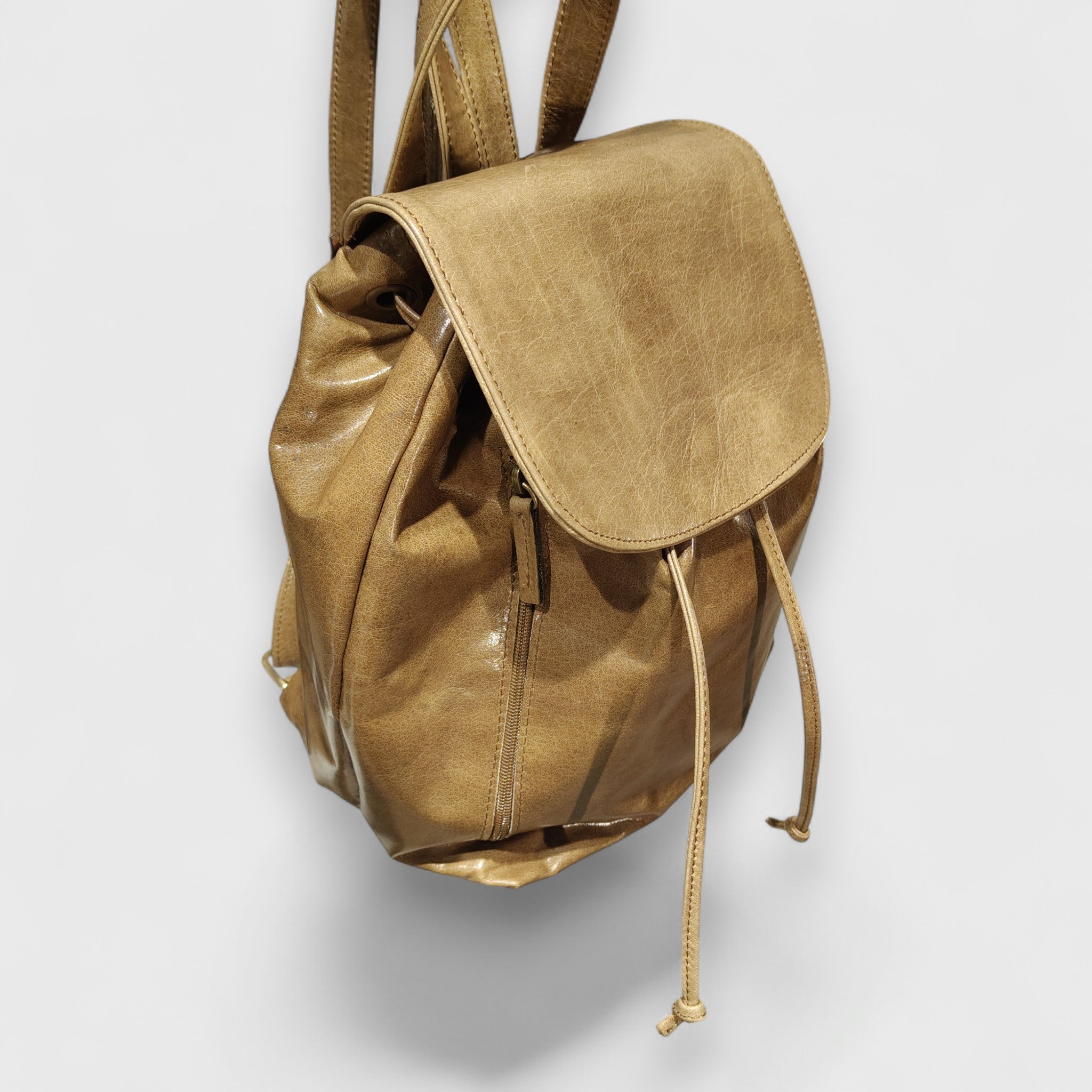 Pelletteria Pelle Nuda Milano, Artigianato Italiano, Vera pelle, borse donna uomo, Zaino Tappo verde