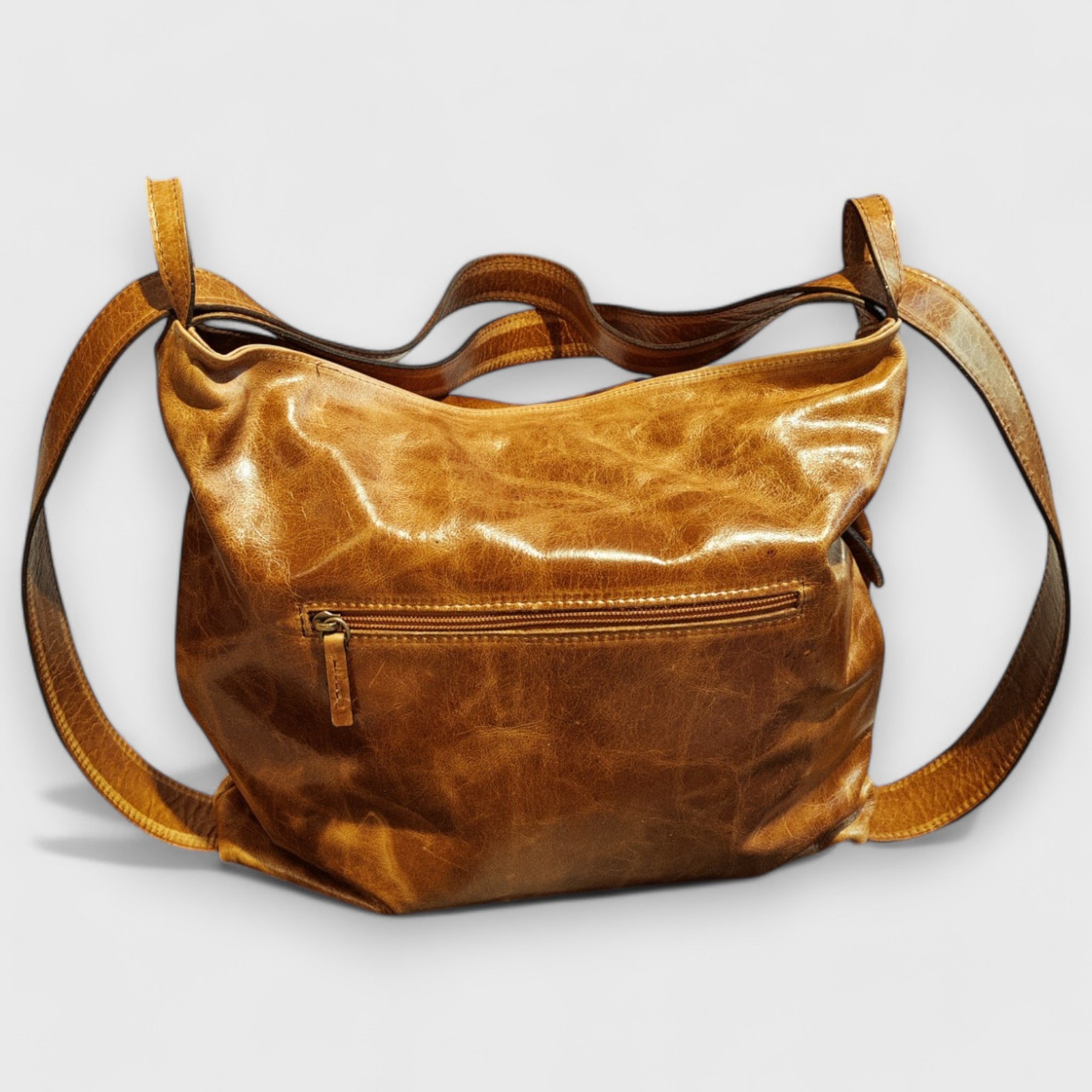 Pelletteria Pelle Nuda Milano, Artigianato italiano, vera pelle, borsa donna, zaino Roma miele
