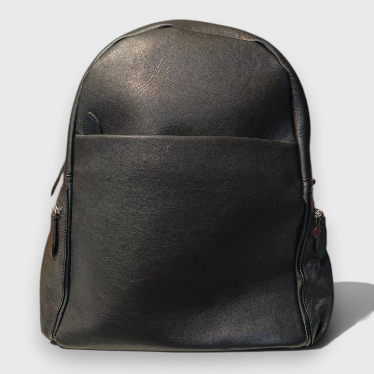 Pelletteria Pelle Nuda Milano, Vera pelle italiana, Negozio borse uomo, Zaino Venty nero