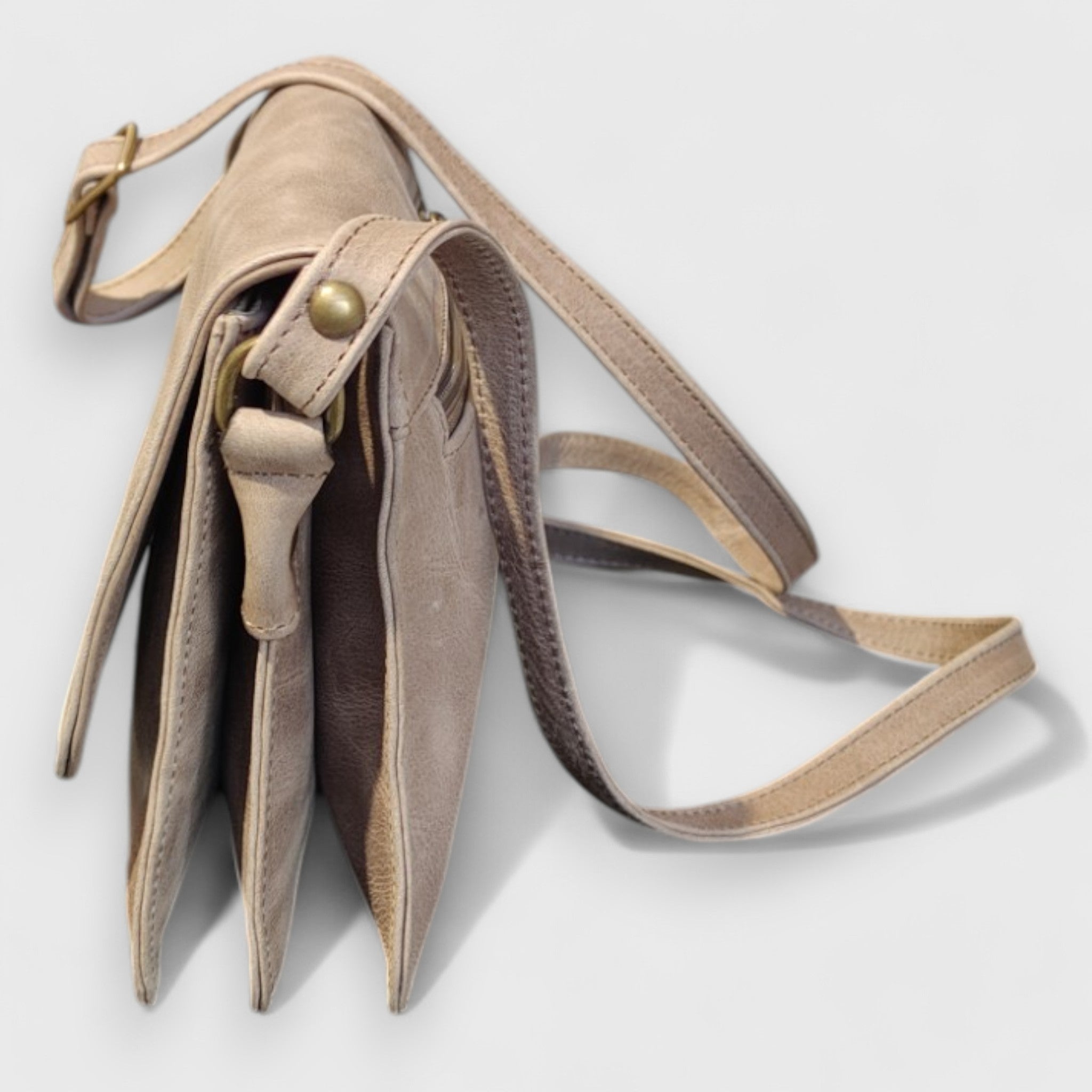 Pelletteria Pelle Nuda Milano, Artigianato italiano, vera pelle, borsa tracolla donna, big tre soffietti beige