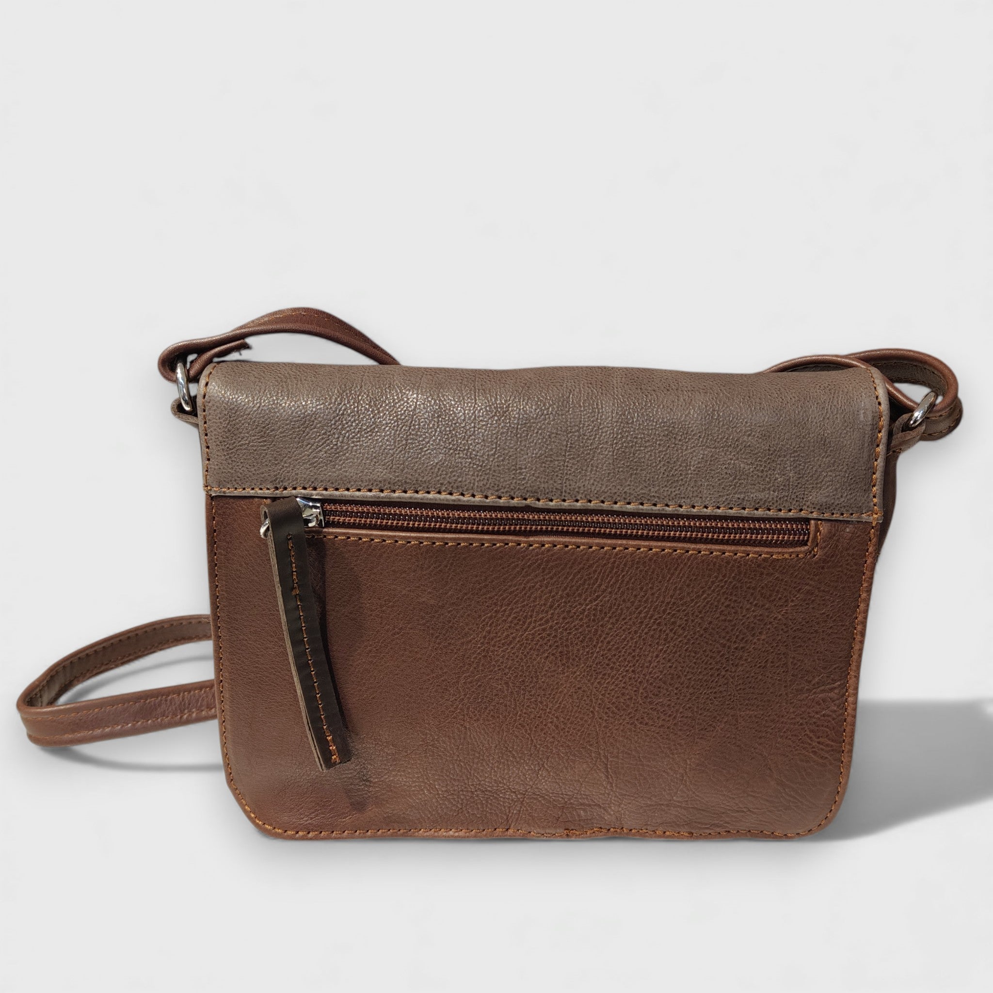 Pelletteria Pelle Nuda Milano, Artigianato italiano, Vera pelle, Negozio borse donna, 3 soffietti marrone patchwork