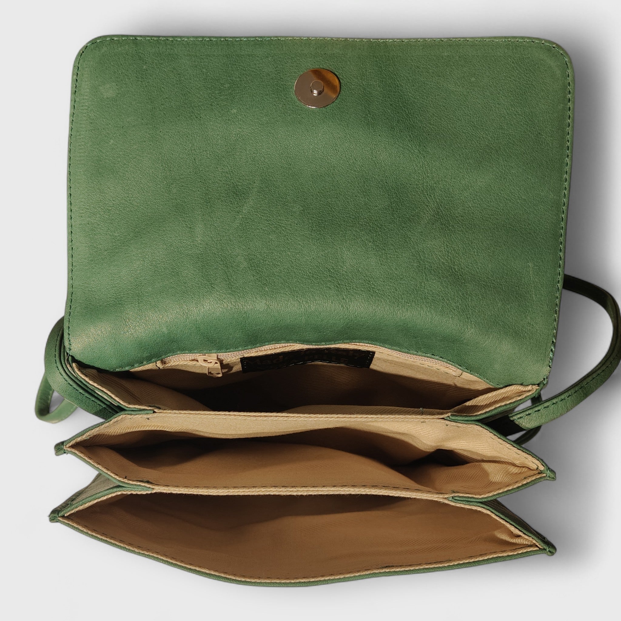 Pelletteria Pelle Nuda Milano, Artigianato Italiano, Vera pelle, Negozio borse donna, tre soffietti verde